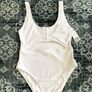 Ribbed Cutout One-Piece Swimsuit